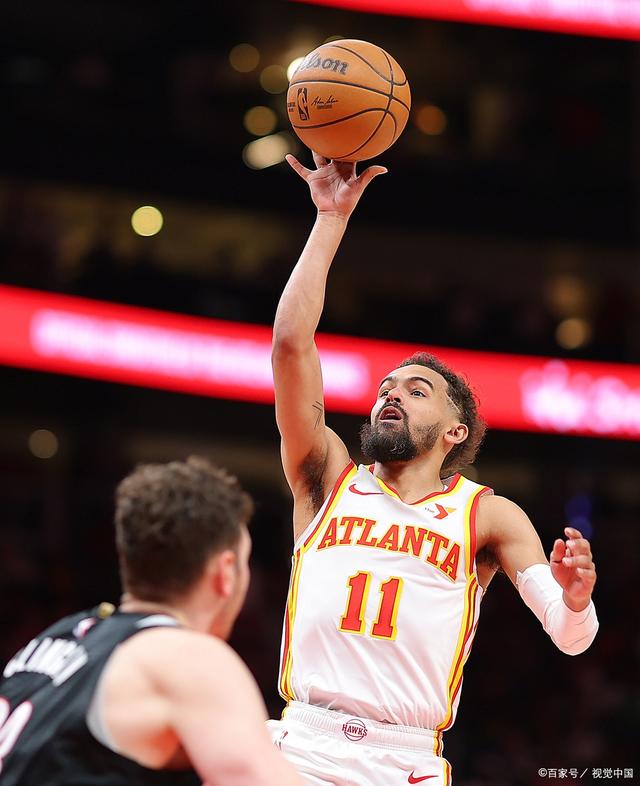 老鹰队逆袭热火，夺得季后赛资格