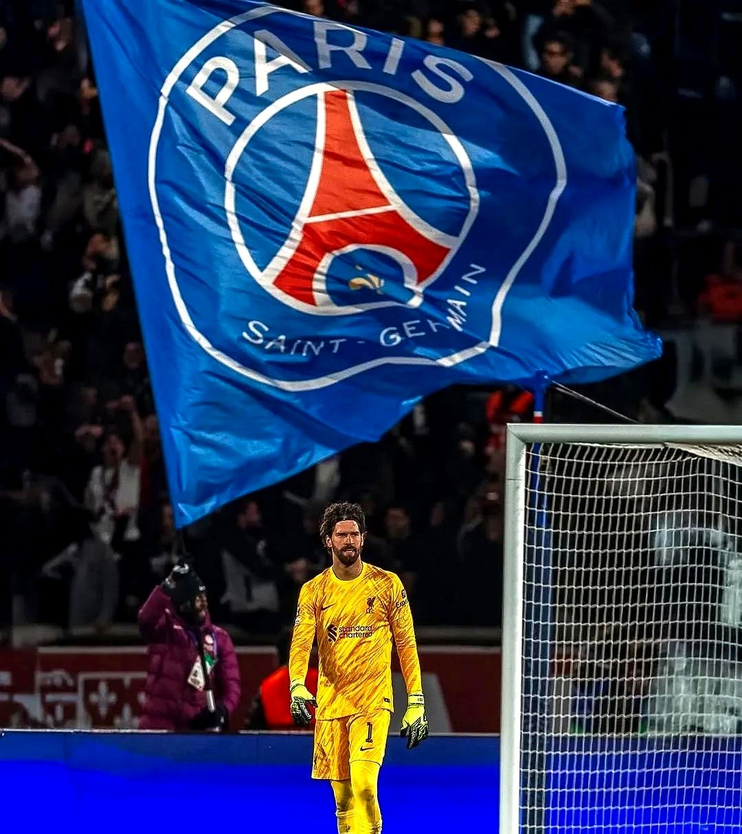 英国威廉希尔-利物浦主场豪取，继续登顶追赶