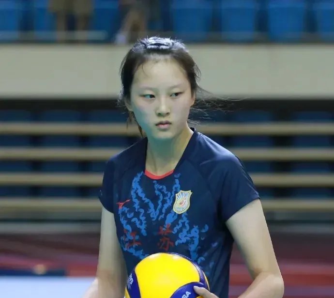 亚洲新星崭露头角，展现出色表现