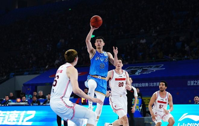 斯特拉斯堡意外输球，全队震惊