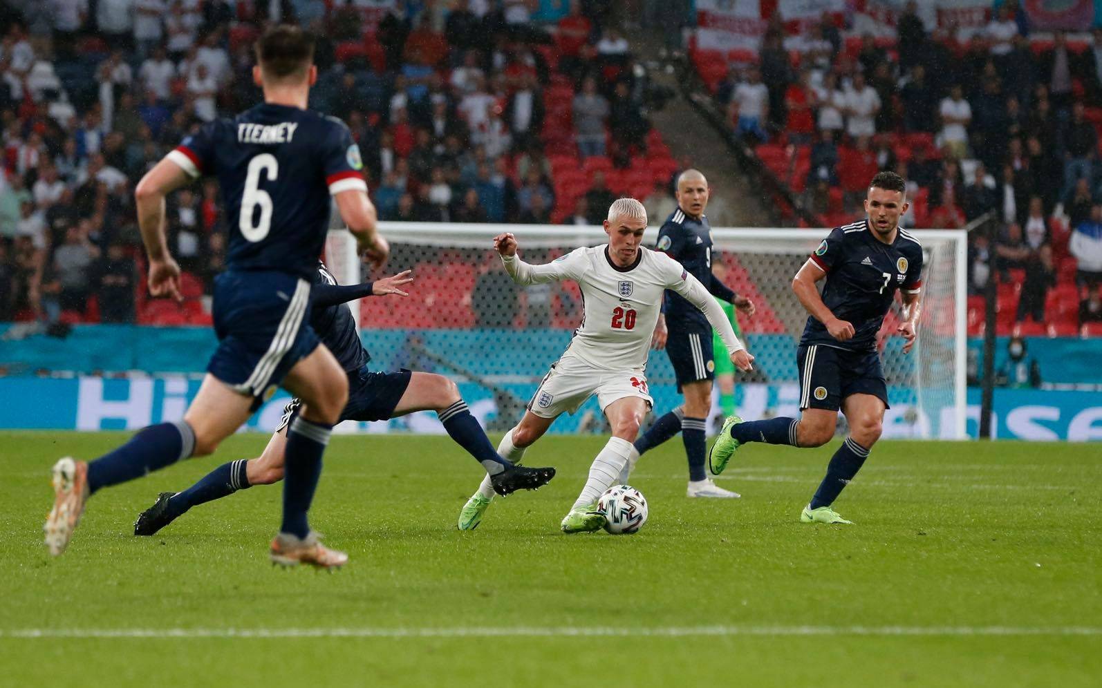 英国威廉希尔-捷克国家队对阵斯洛伐克友谊赛,力争胜利