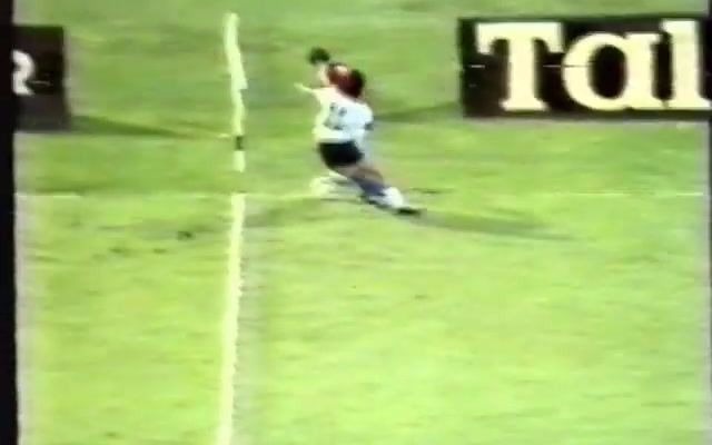 捷克国家队对阵斯洛伐克友谊赛,力争胜利 捷克国家队对阵斯洛伐克友谊赛,力争胜利