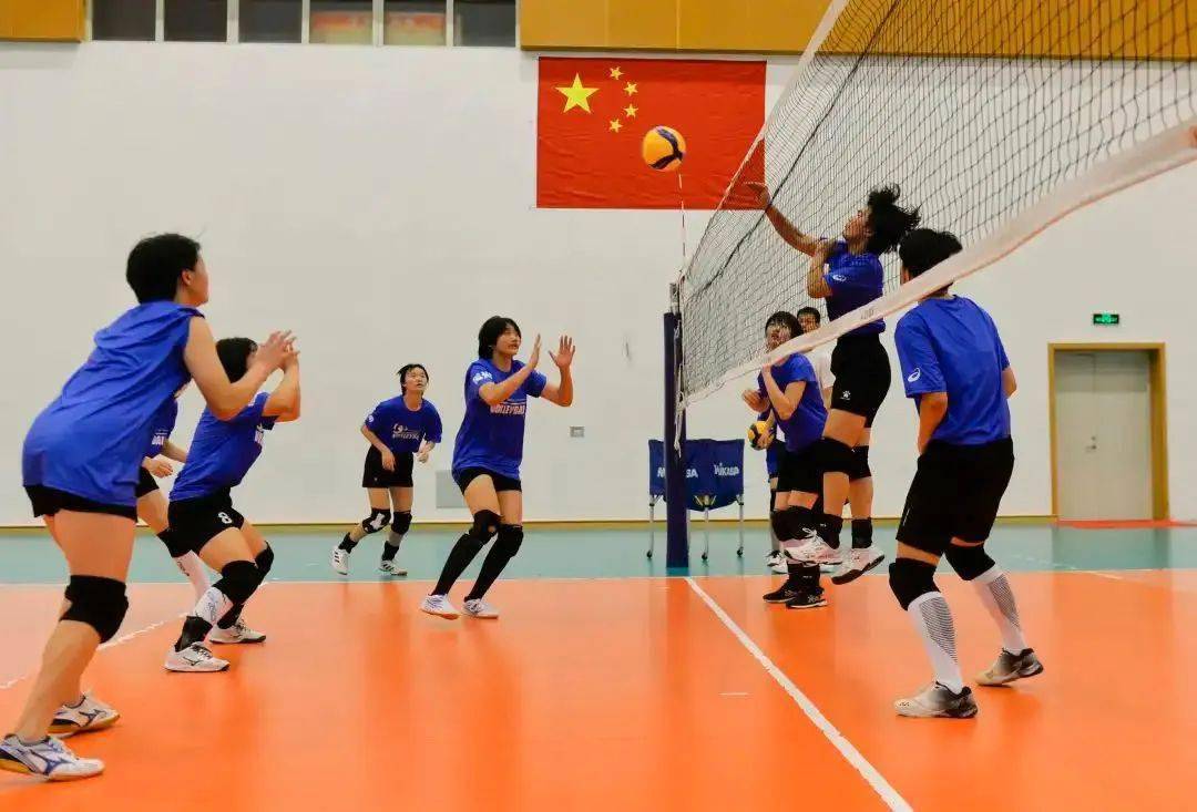 威廉希尔app-精彩回放决赛前夕球员备战全力以赴