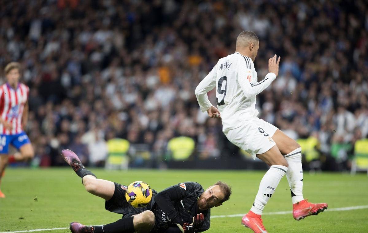 欧洲联赛升级赛开打，马德里篮球队夺得冠军晋级甲级