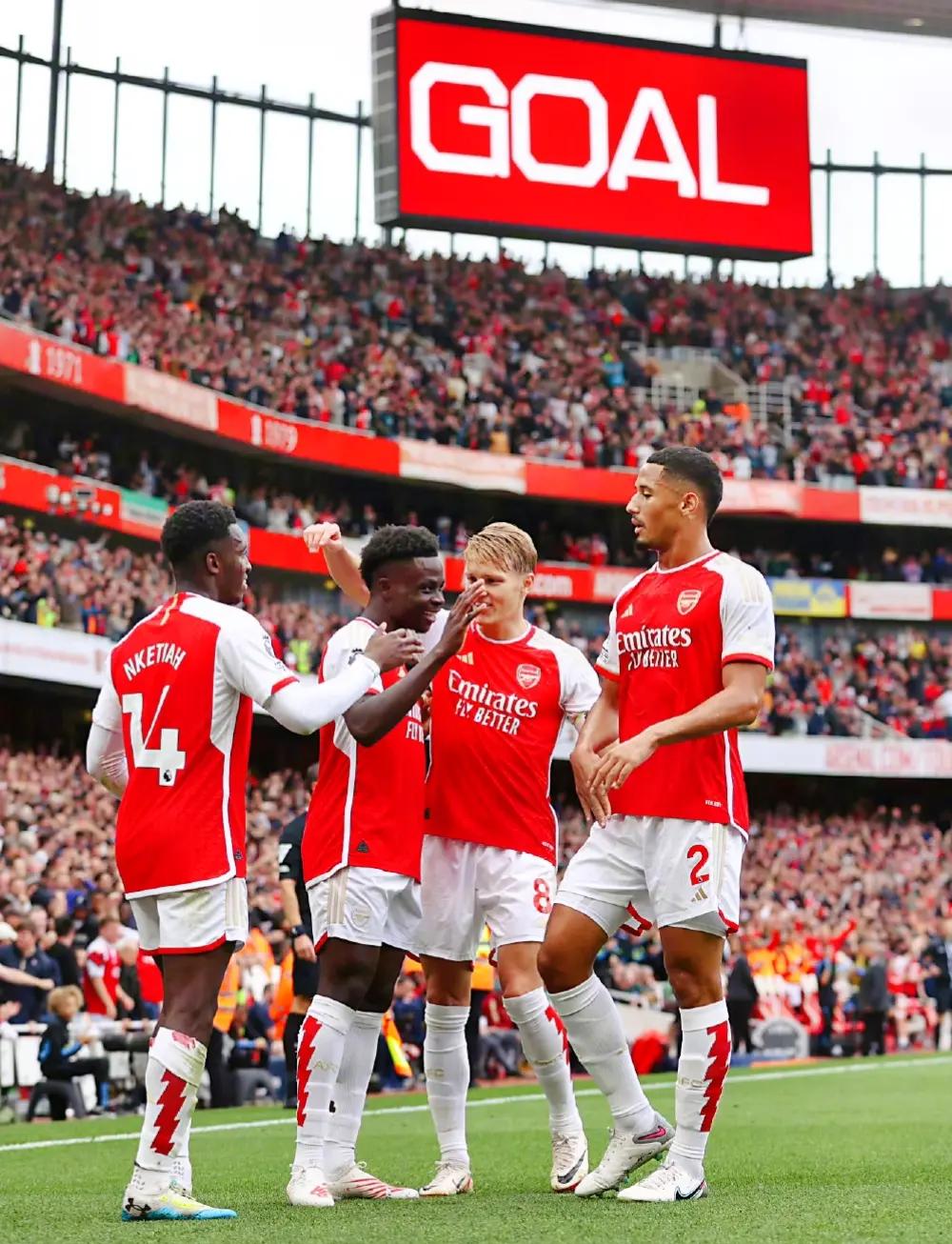 阿森纳主场艰难战平，积分榜位置未受影响