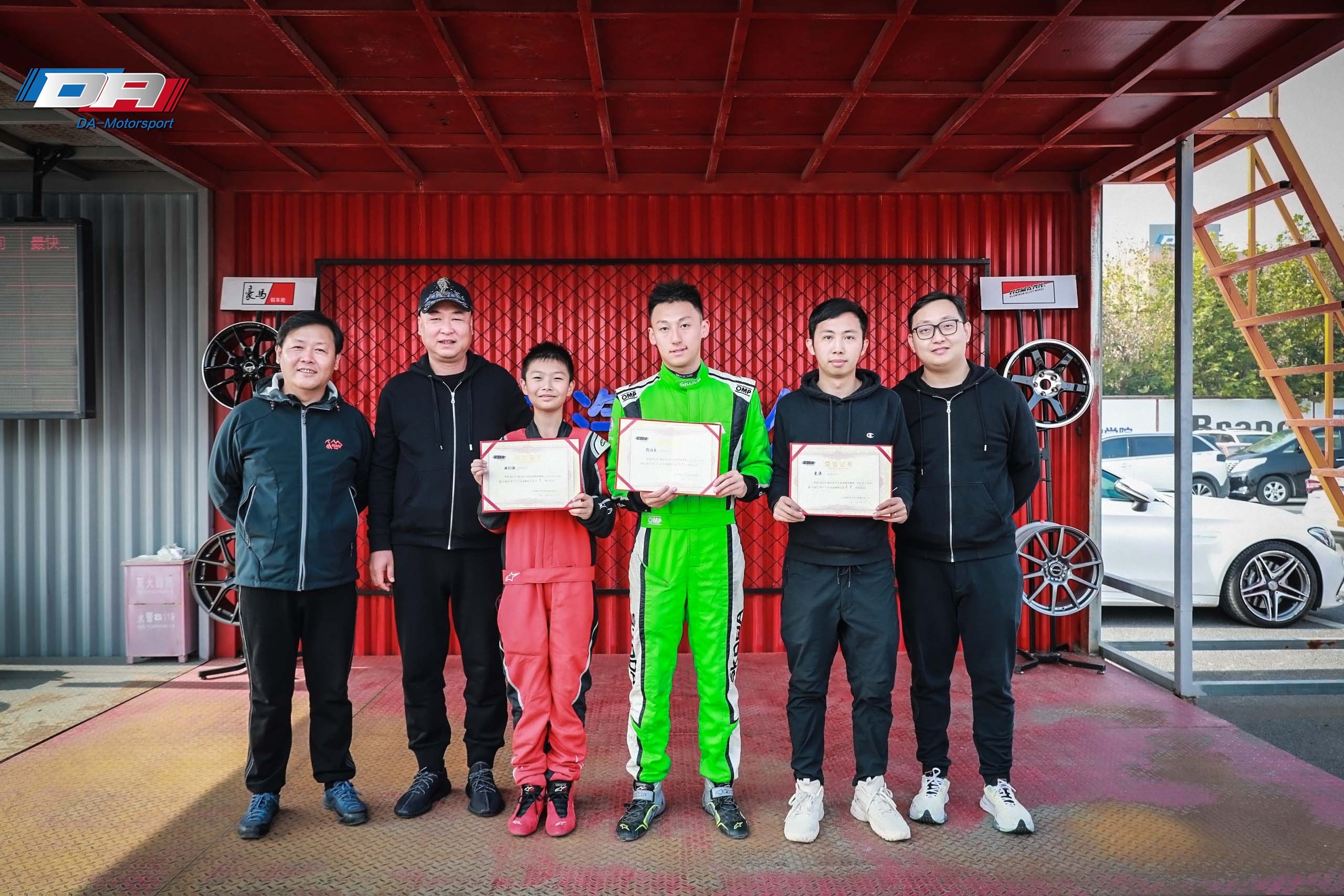 英国威廉希尔-阿联酋男子射箭选手技压群雄，夺得冠军