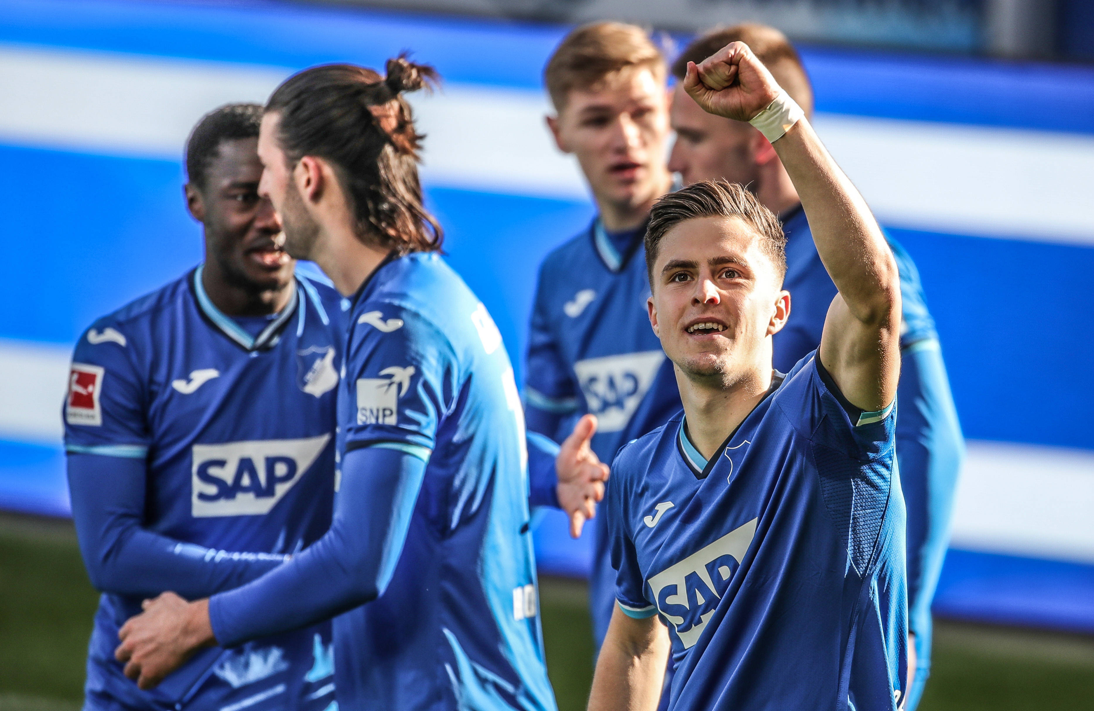 英国威廉希尔-佛罗伦萨客场落败AC米兰，失分惨重