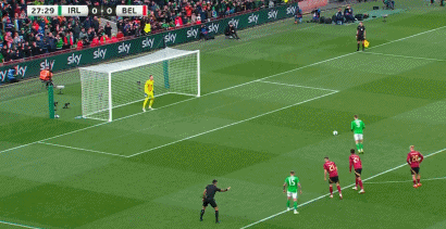 英国威廉希尔-红魔飞翼演绎绝美进球，帮助球队获胜