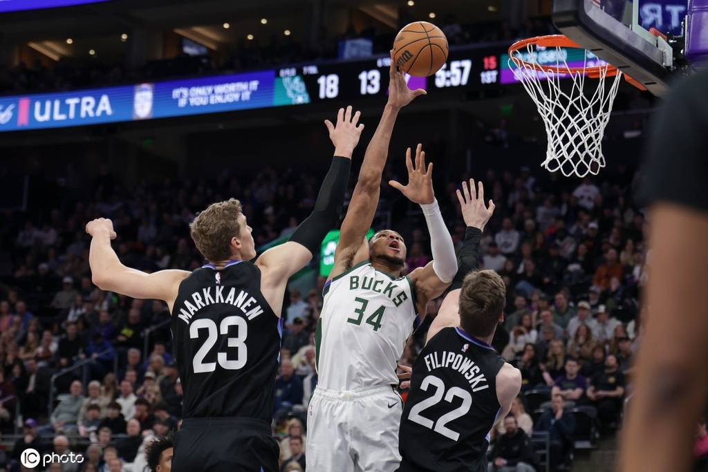 雄鹿主场大胜国王，字母哥狂砍35分横扫对手