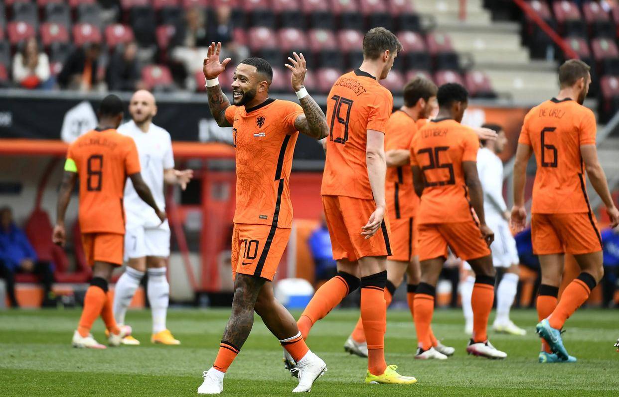 威廉希尔官网-欧预赛名将死守球门，发挥稳健防守获胜