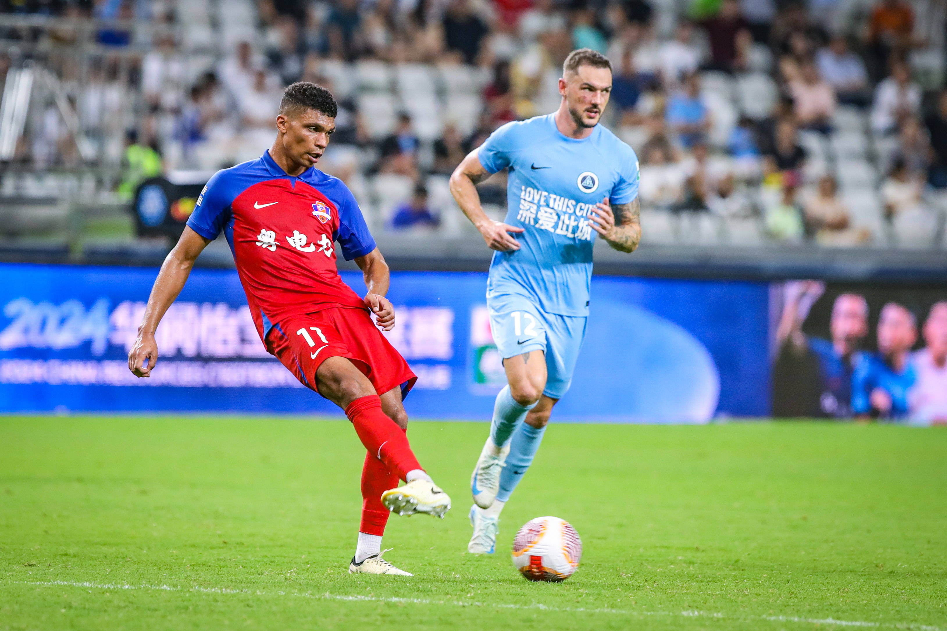 热那亚客战克罗托内，保级之战关键