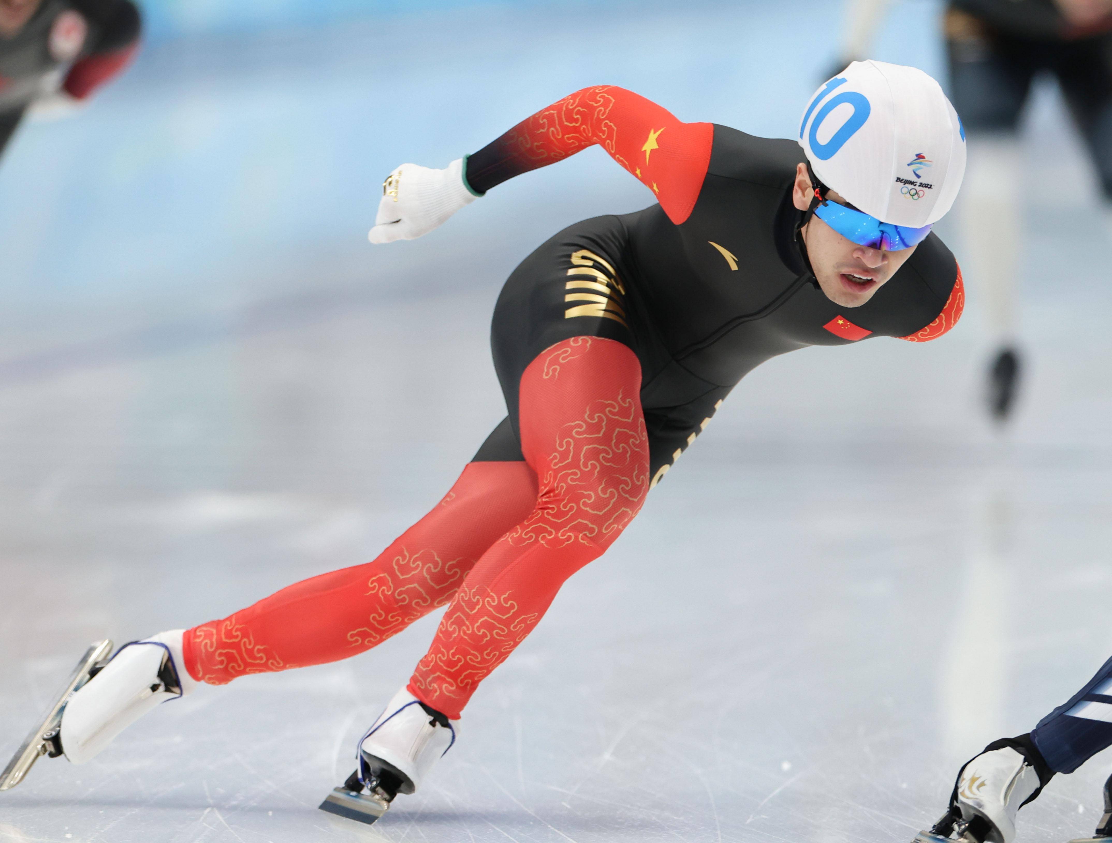 爬楼比赛激战，荷兰选手勇获银牌