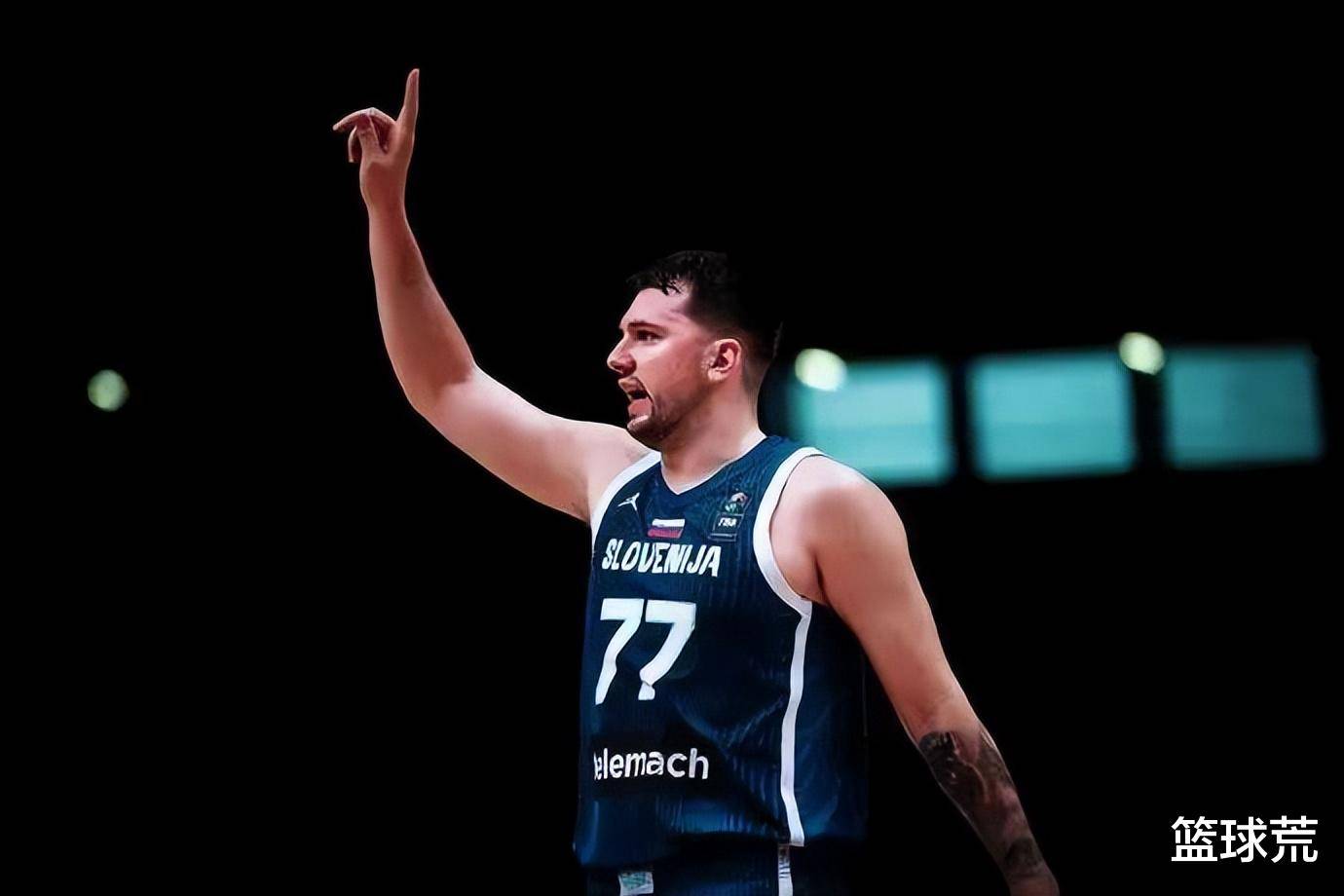 顶尖球员身手不凡技惊四座 顶尖球员身手不凡技惊四座