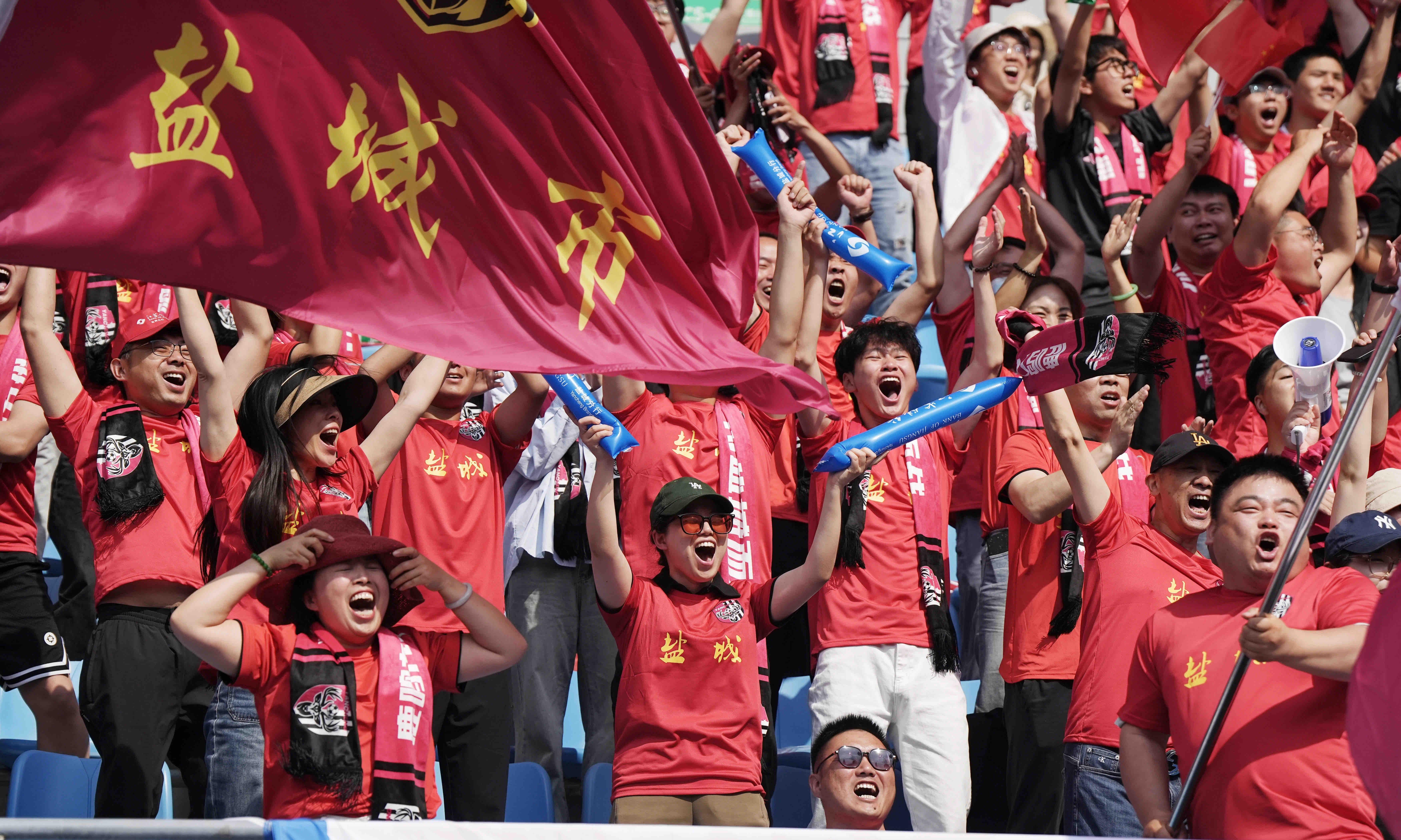 足球盛宴继续，全球精英联赛上演，各队实力对比激烈！