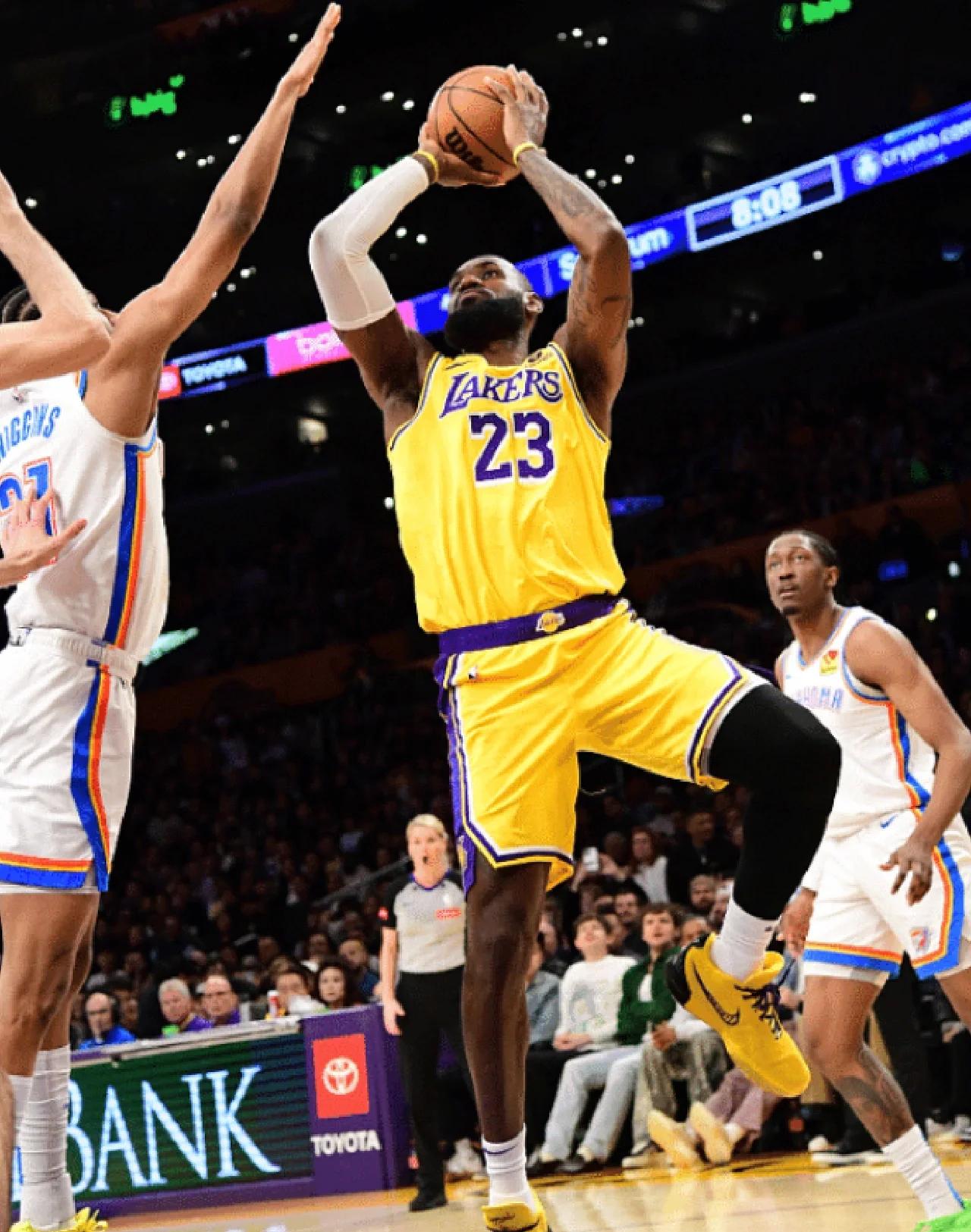 英国威廉希尔-湖人再胜雷霆，西部第一牢牢把握第一战力