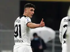 斯佩齐亚实现逆袭，赢得令人瞩目胜利