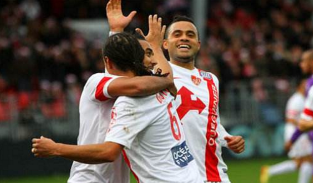 威廉希尔官网-贝西克塔主场大捷，保持不败战绩