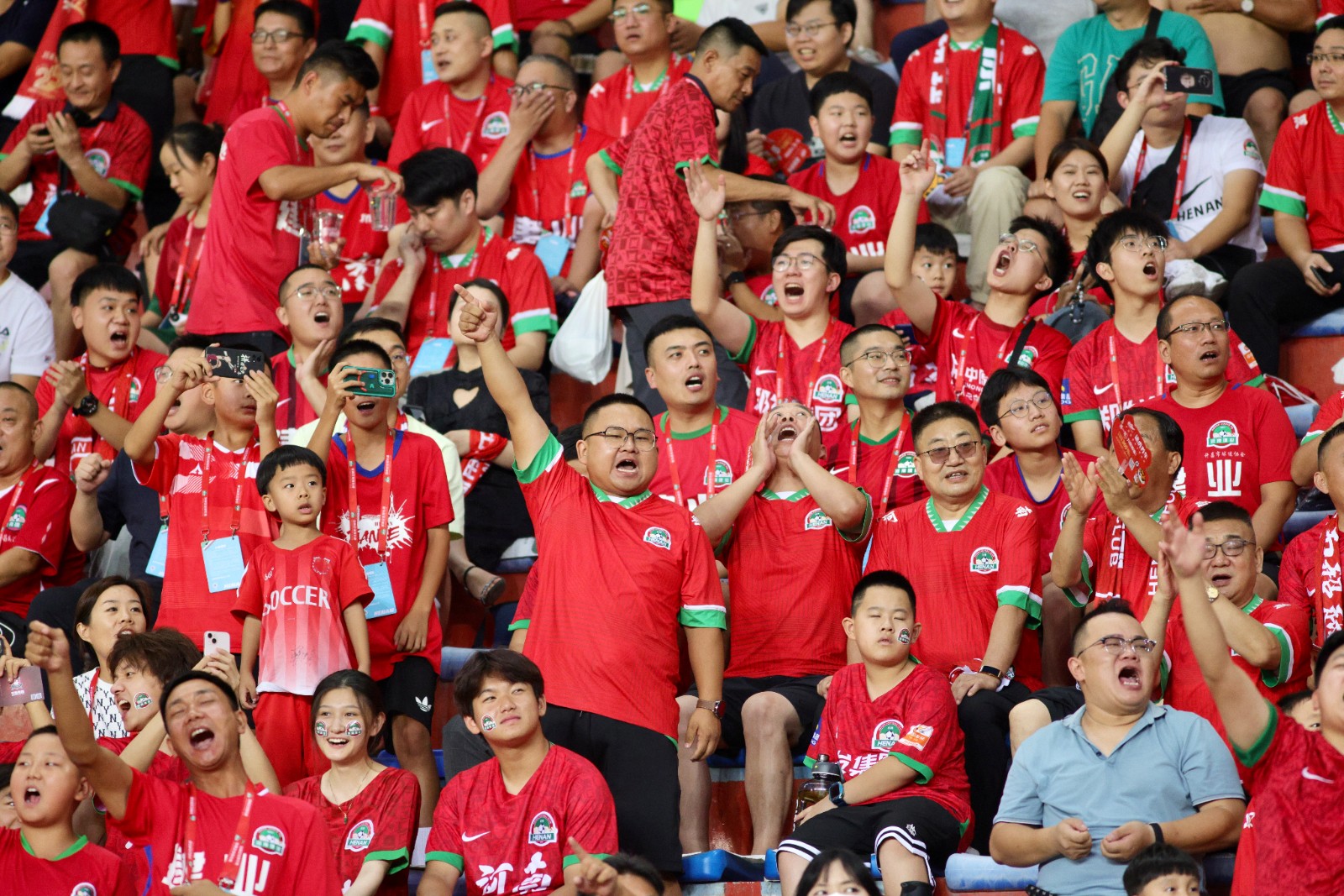 河南队备战全面，用实力奠定前进基石