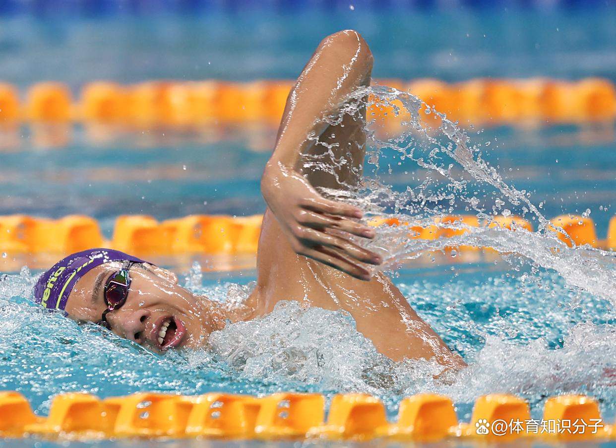 英国威廉希尔-西班牙游泳选手突破自我，梦幻夺金