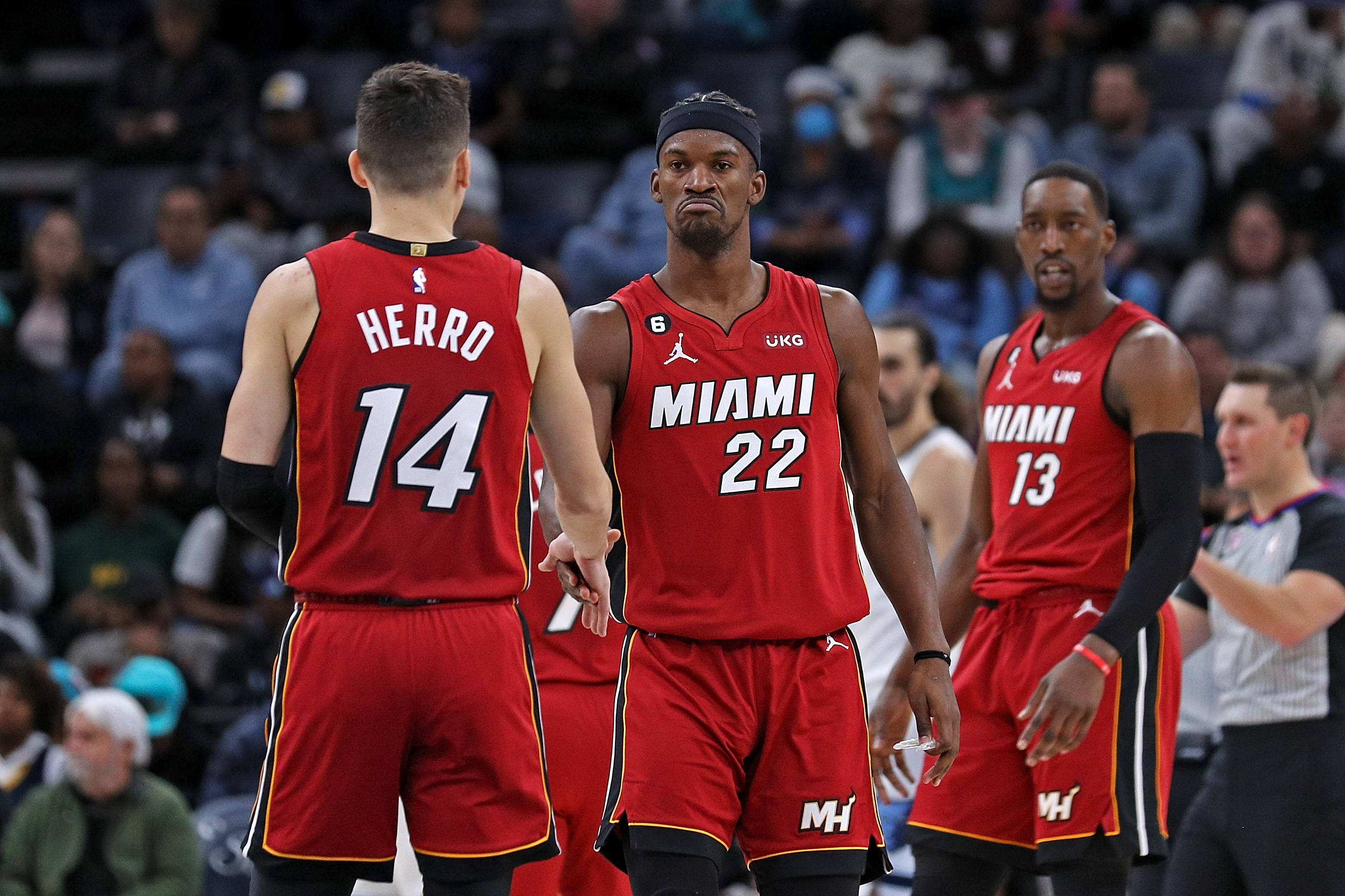 热火主场大胜奇才，巴特勒率全队登顶