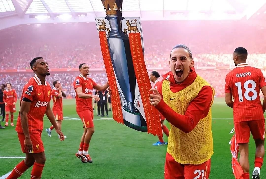 利物浦大将伤愈复出,将加盟球队备战英超赛事 利物浦大将伤愈复出,将加盟球队备战英超赛事