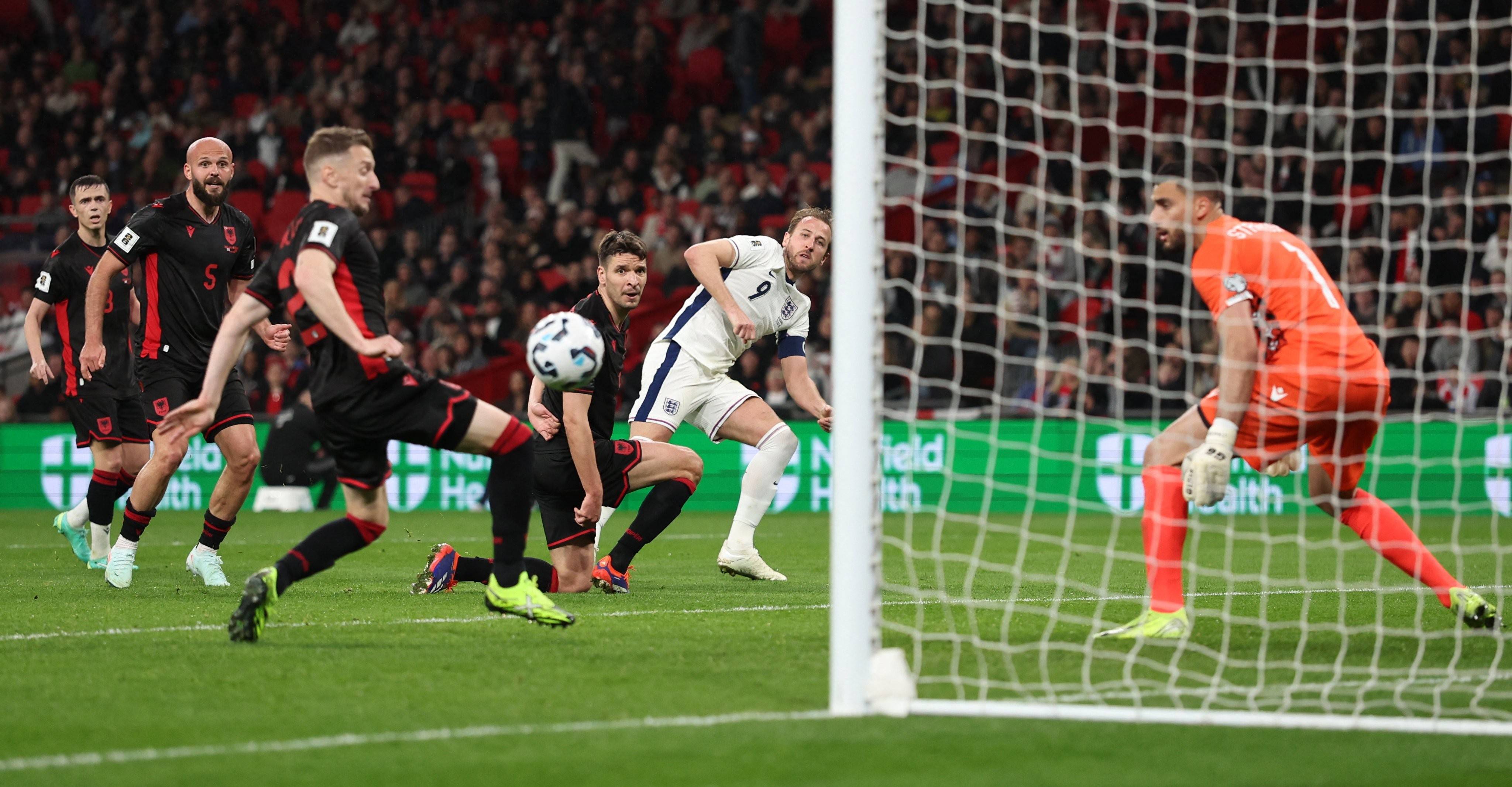 英格兰和克罗地亚将在激烈的比赛中争夺胜利