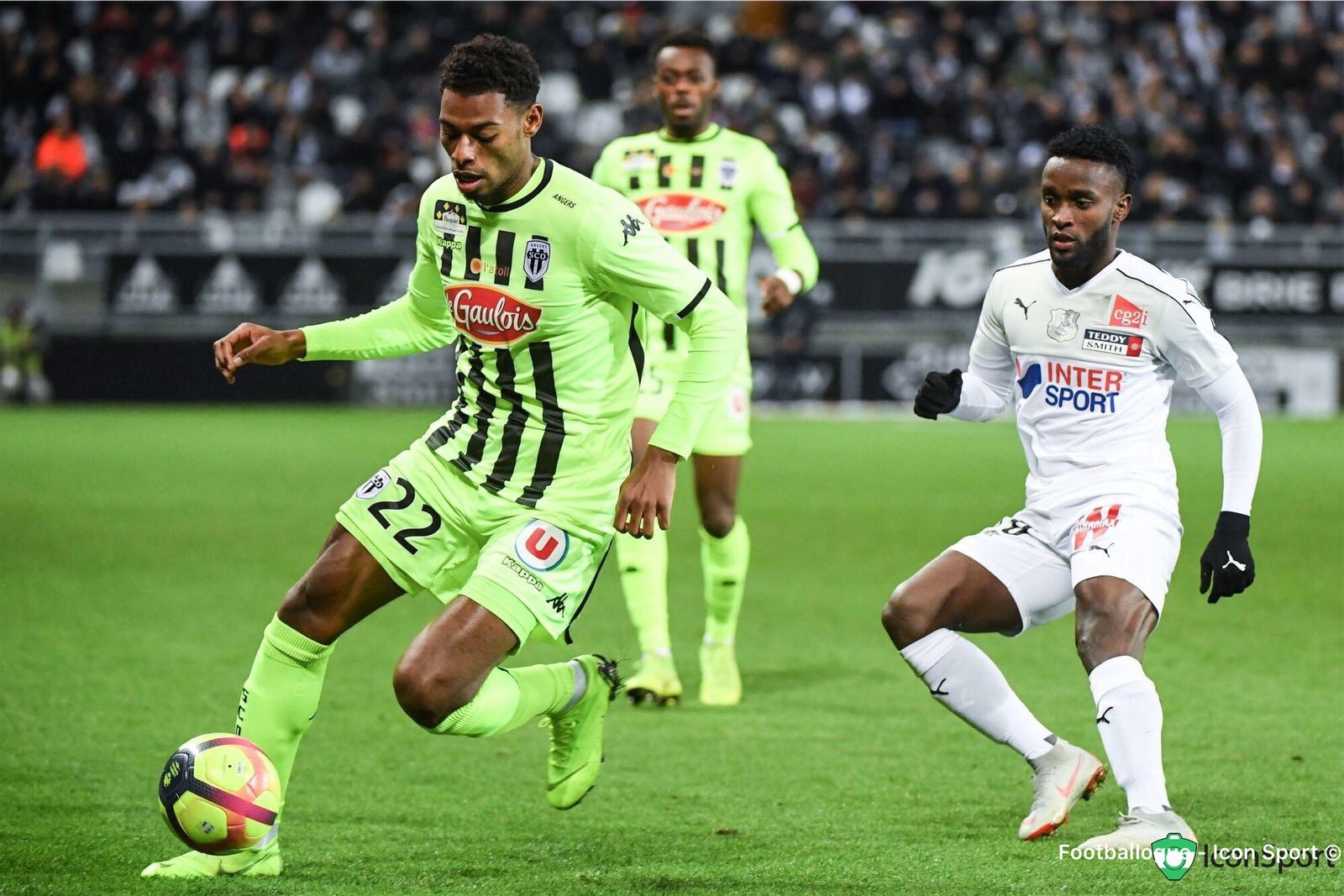 英国威廉希尔-昂热客场战平亚眠,暂时排名中游