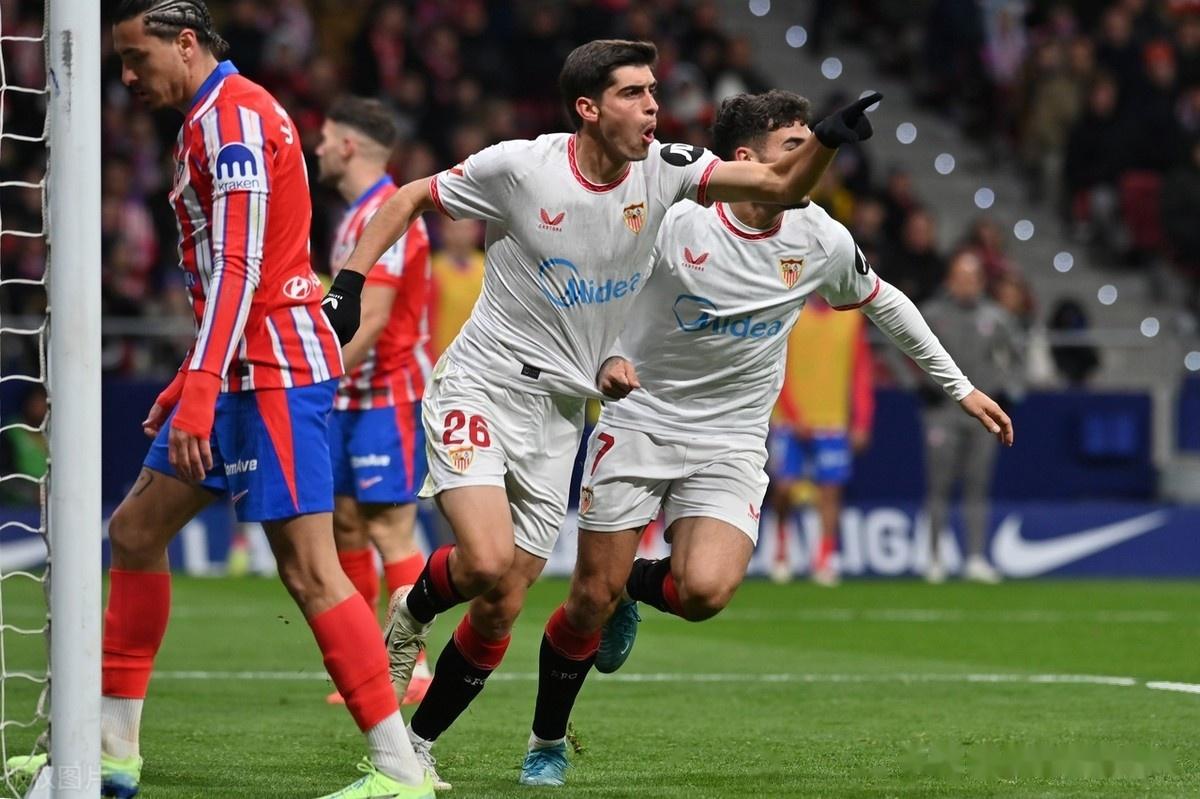 威廉希尔中文站-瓦伦西亚战胜对手，保持不败纪录