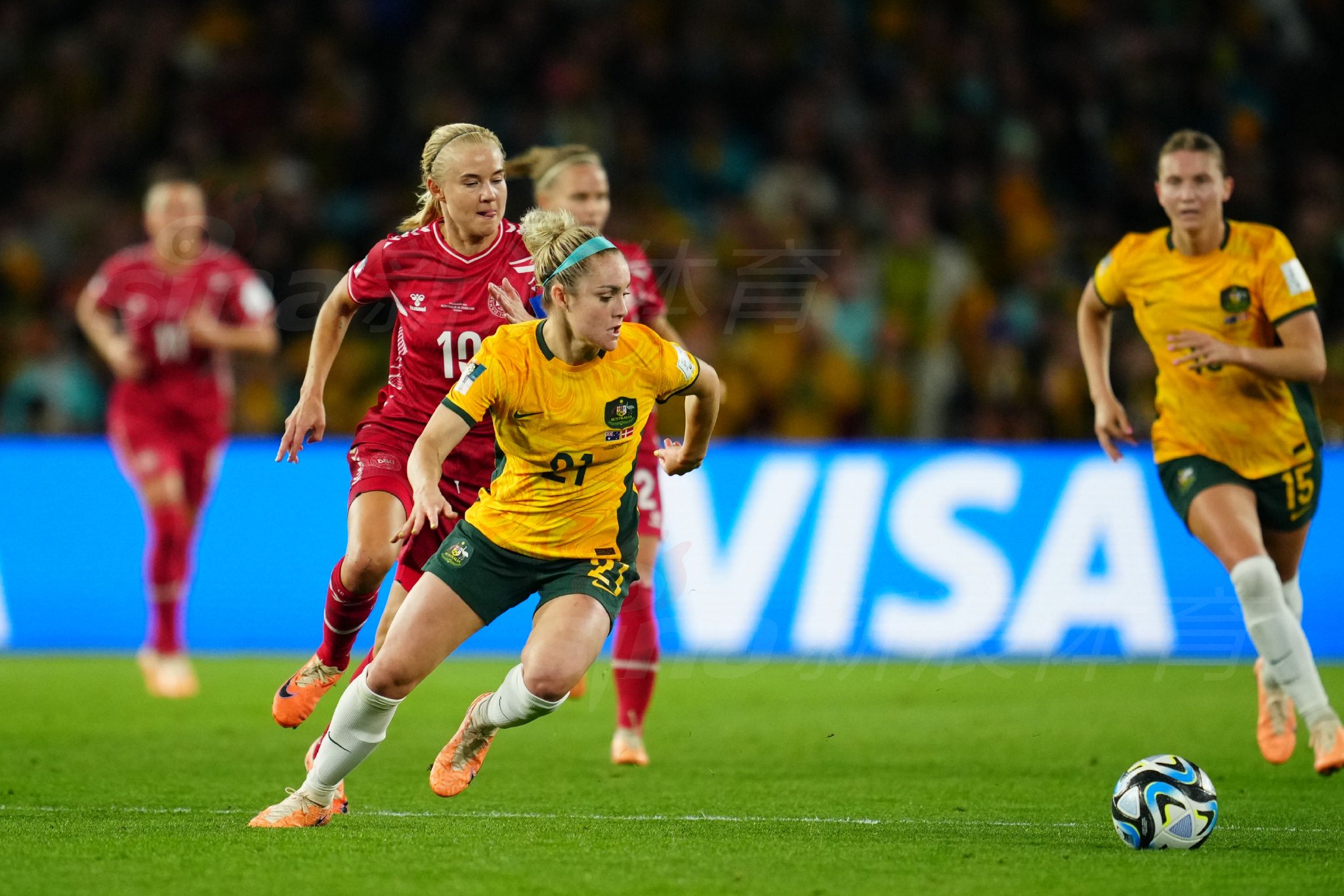 威廉希尔app-精彩瞬间!澳大利亚女足逆袭丹麦队