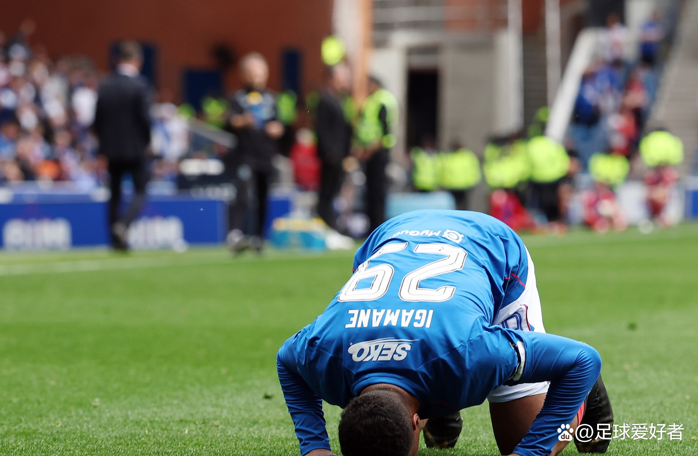 里尔击败马赛，积分榜上继续保持领先优势