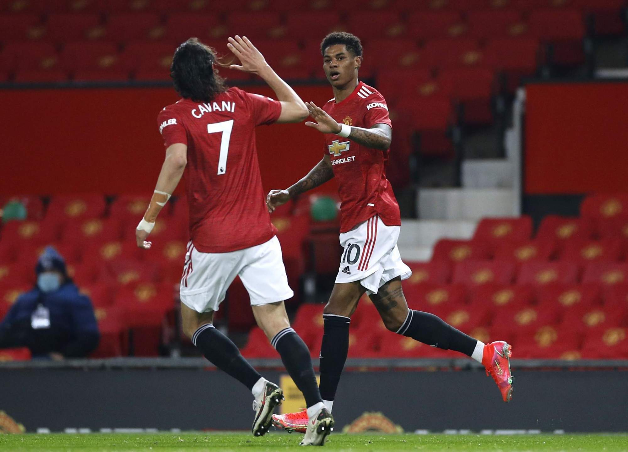 阿贾克斯客场击败马德里竞技