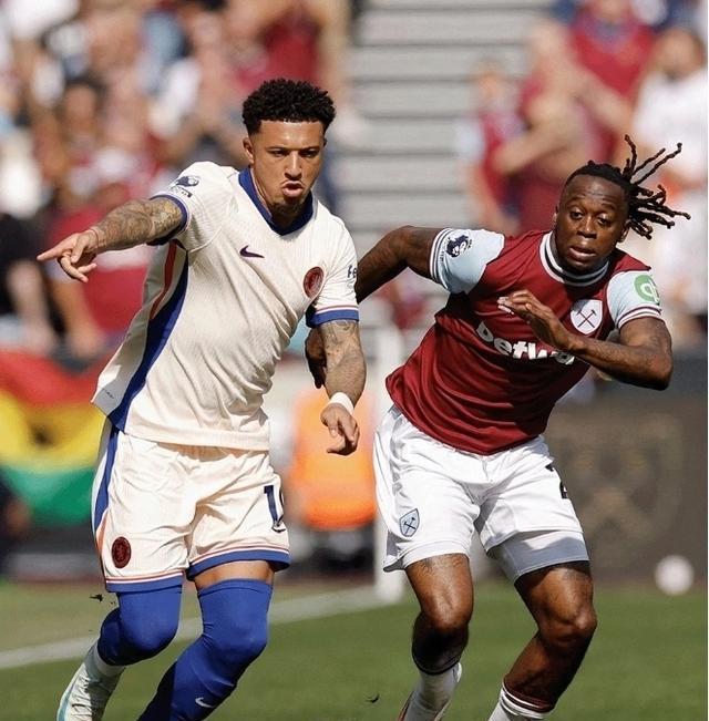 切尔西中场表现神勇,成为球队重要防守 切尔西中场表现神勇,成为球队重要防守