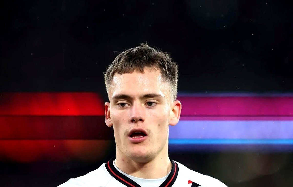 囧神殿堂破曼城，联赛榜首宠克拜仁