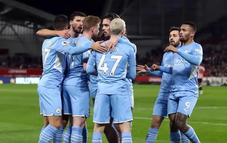 新秀表现抢眼，雄鹿和独行侠激战不败