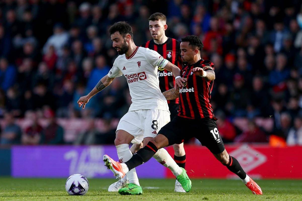 英国威廉希尔-伯恩茅斯主场大捷，战后暂时避免降级厄运