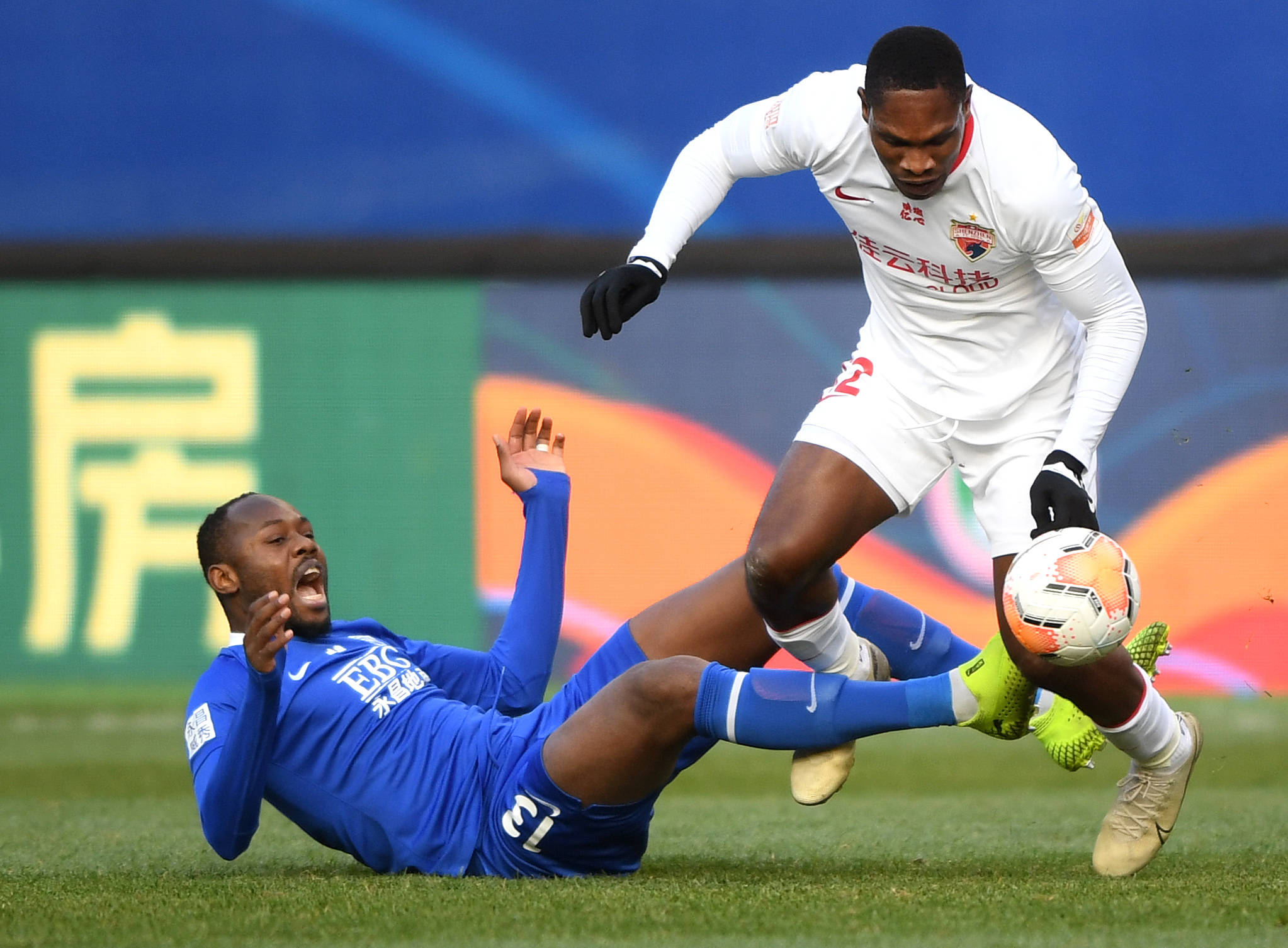 威廉希尔官网-济商天津不敌，中超保级前景稍有不安