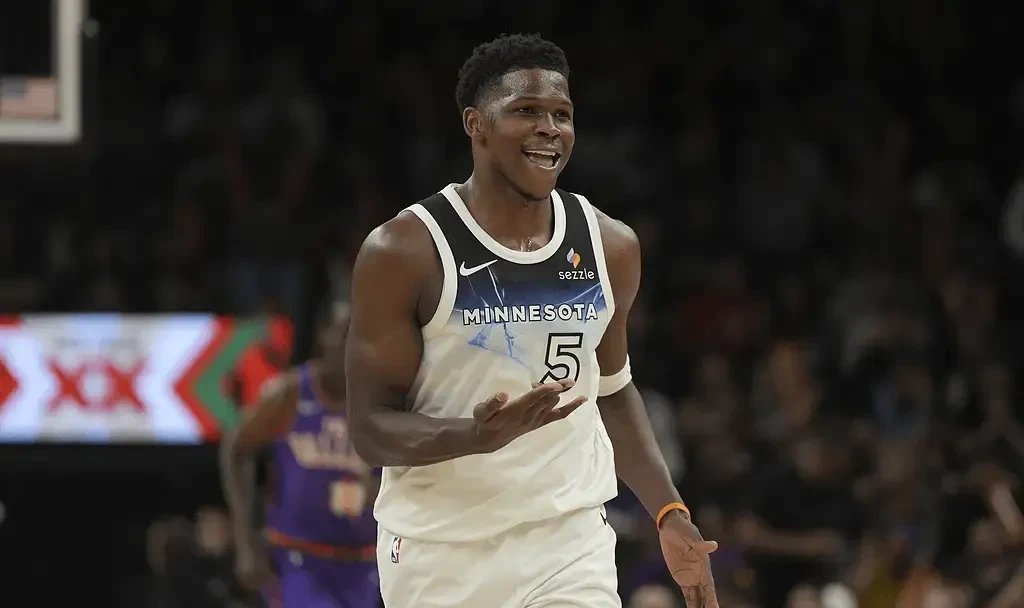 威廉希尔中文站-灰熊击败黄蜂，季后赛或将形势翻盘