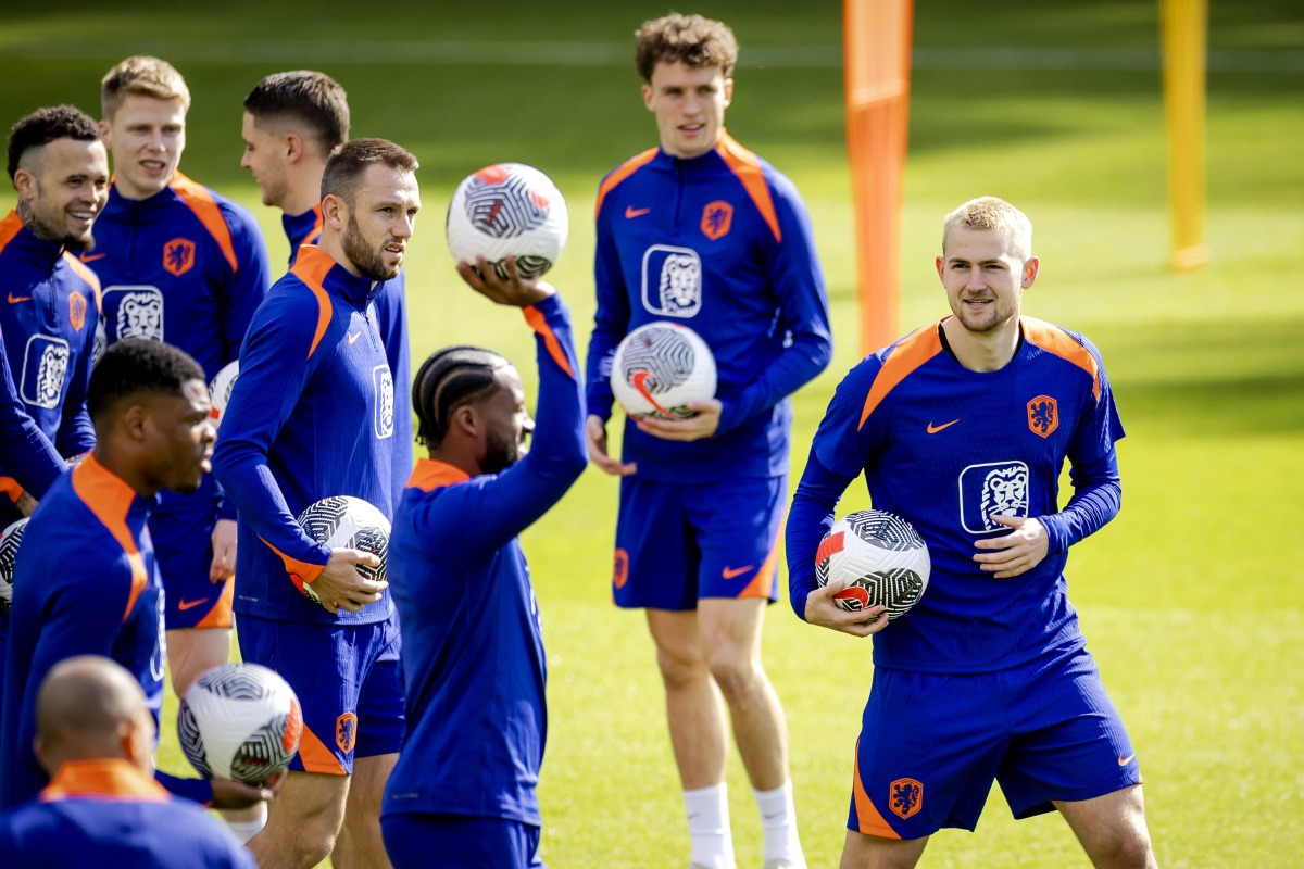 球员们在比赛中展现了出色的技术