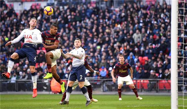 多特大破尤文图斯！黄蜂轻松晋级欧冠