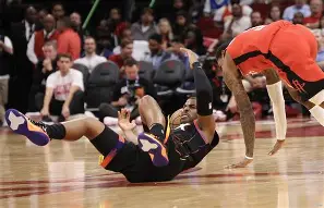 小牛摩恩客场告负，遭遇两连败