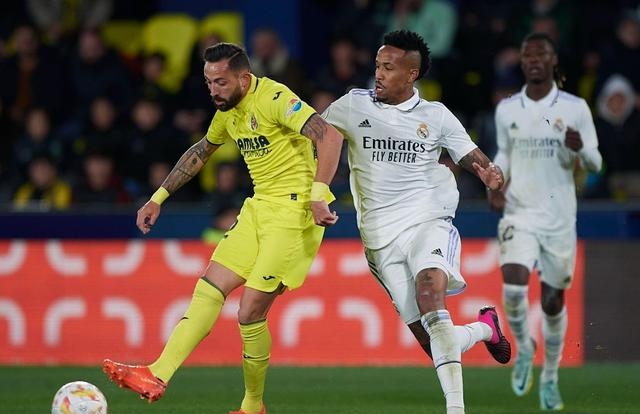 皇家马德里客场逼平比利亚雷亚尔,暂时领跑 皇家马德里客场逼平比利亚雷亚尔,暂时领跑