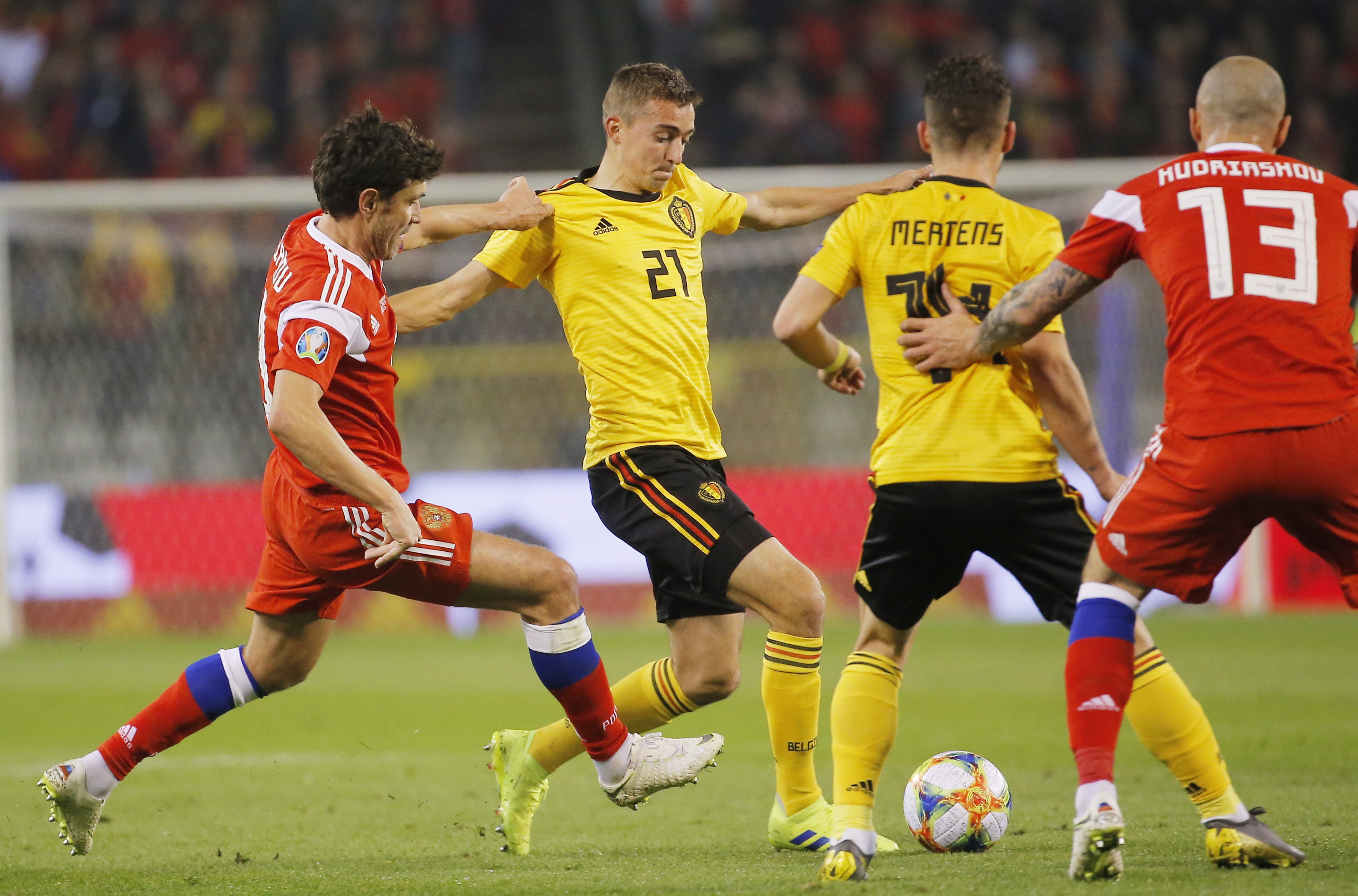 英国威廉希尔-比利时战胜俄罗斯，领跑小组