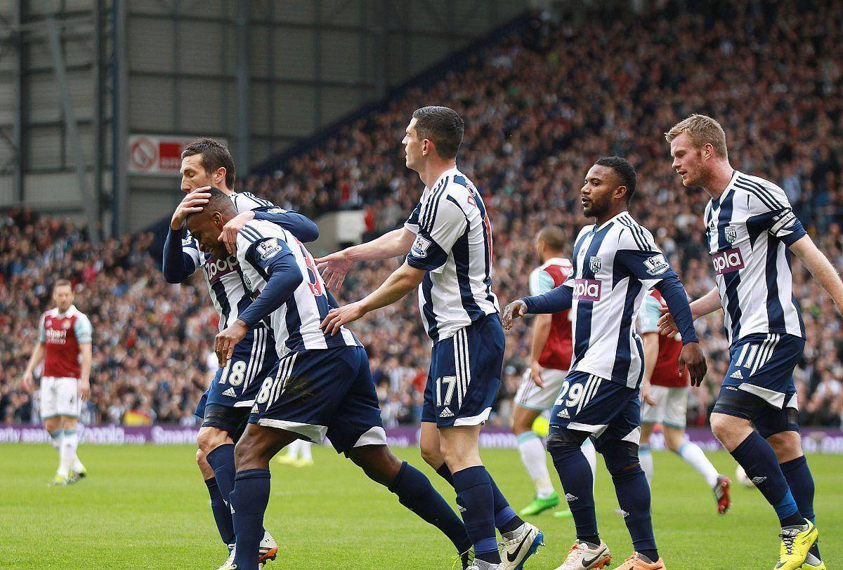 伯恩利客场连败，进攻乏力防线犹豫，保级艰难