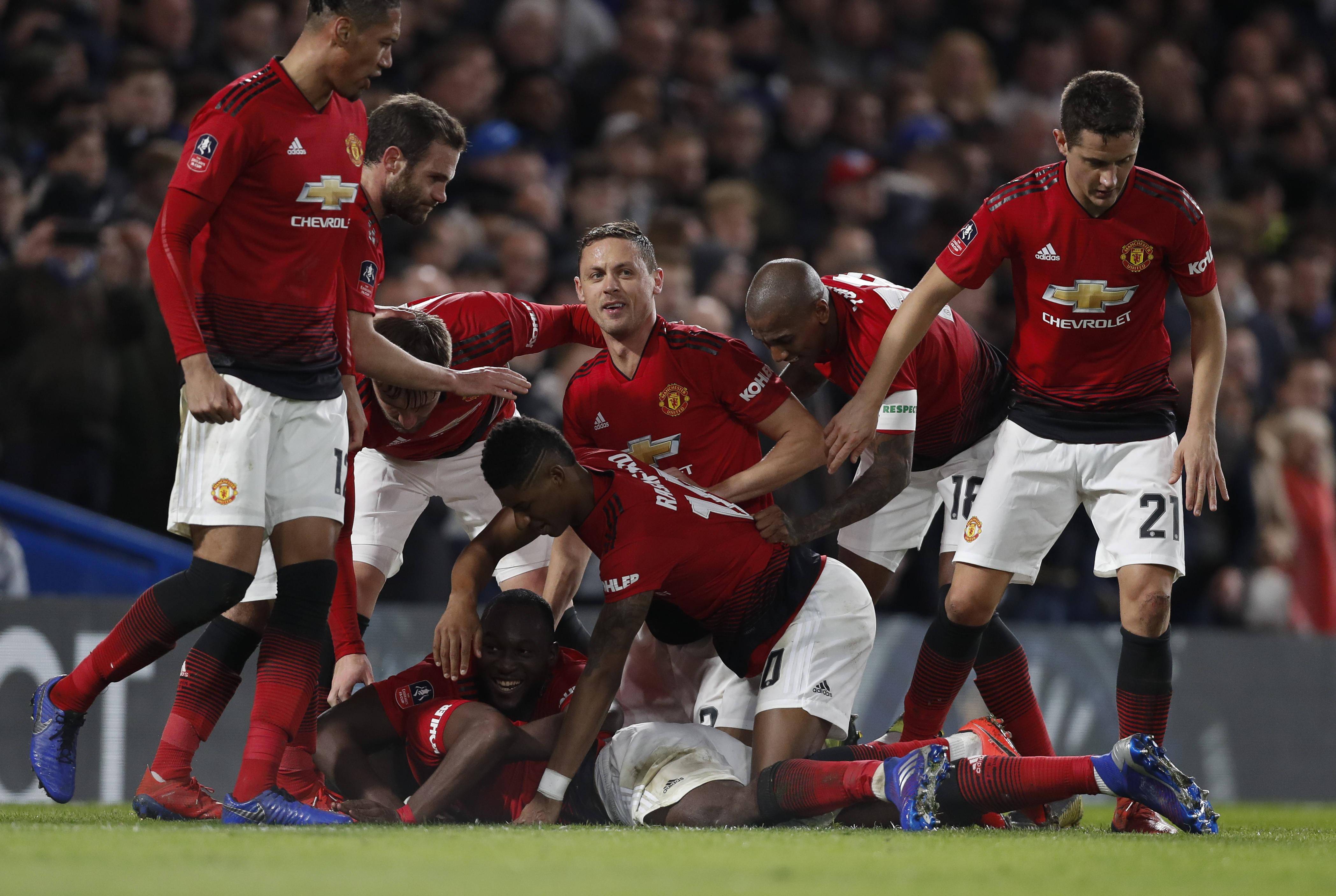 威廉希尔官网-英格兰球队实现重大转会，引起球迷热议