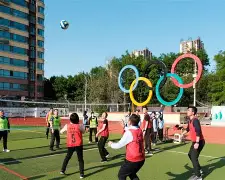 威廉希尔app-埃尔切展现团队精神，披荆斩棘向前