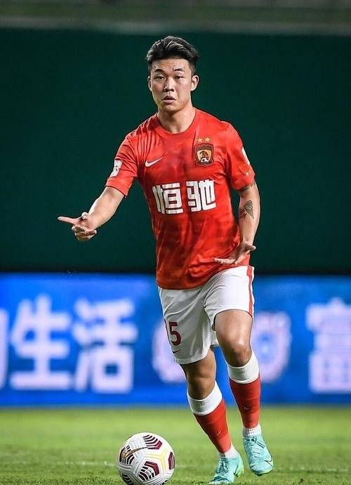 争冠球队的主帅是否会进行轮换战术？