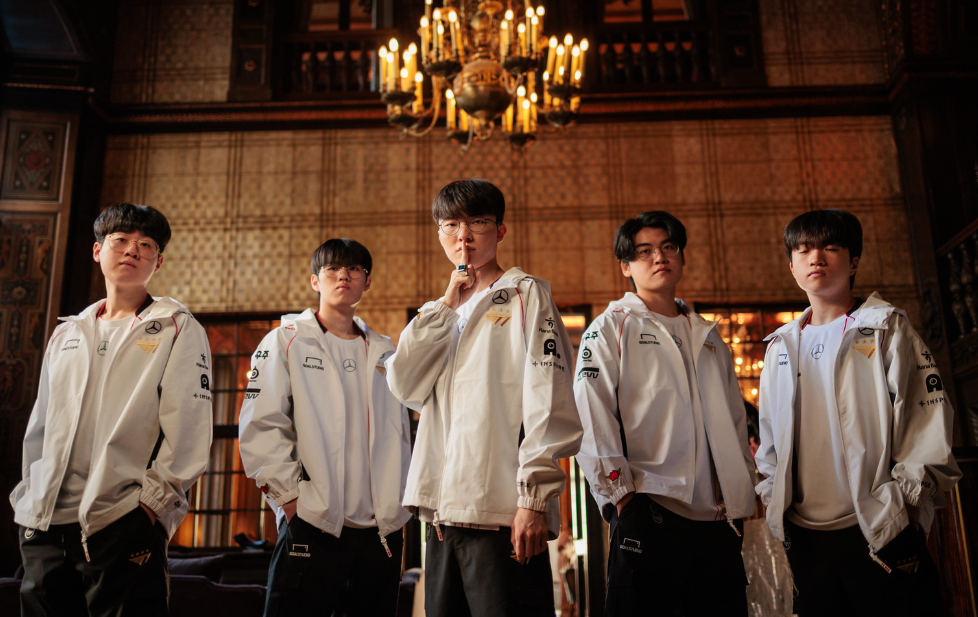 威廉希尔app-瑞士队逆袭晋级，成功晋级淘汰赛