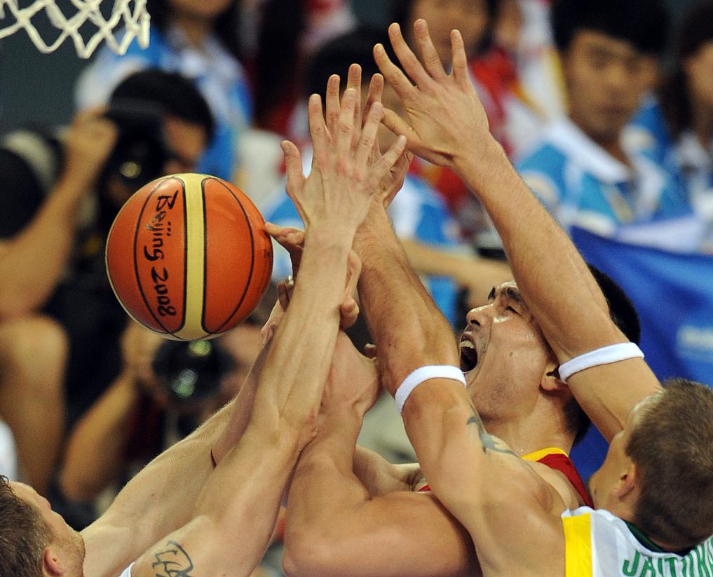 竞技场上的精彩瞬间让人陶醉