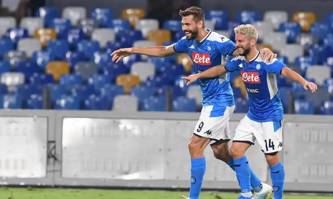 那不勒斯主场3-0轻取切沃 那不勒斯主场3-0轻取切沃