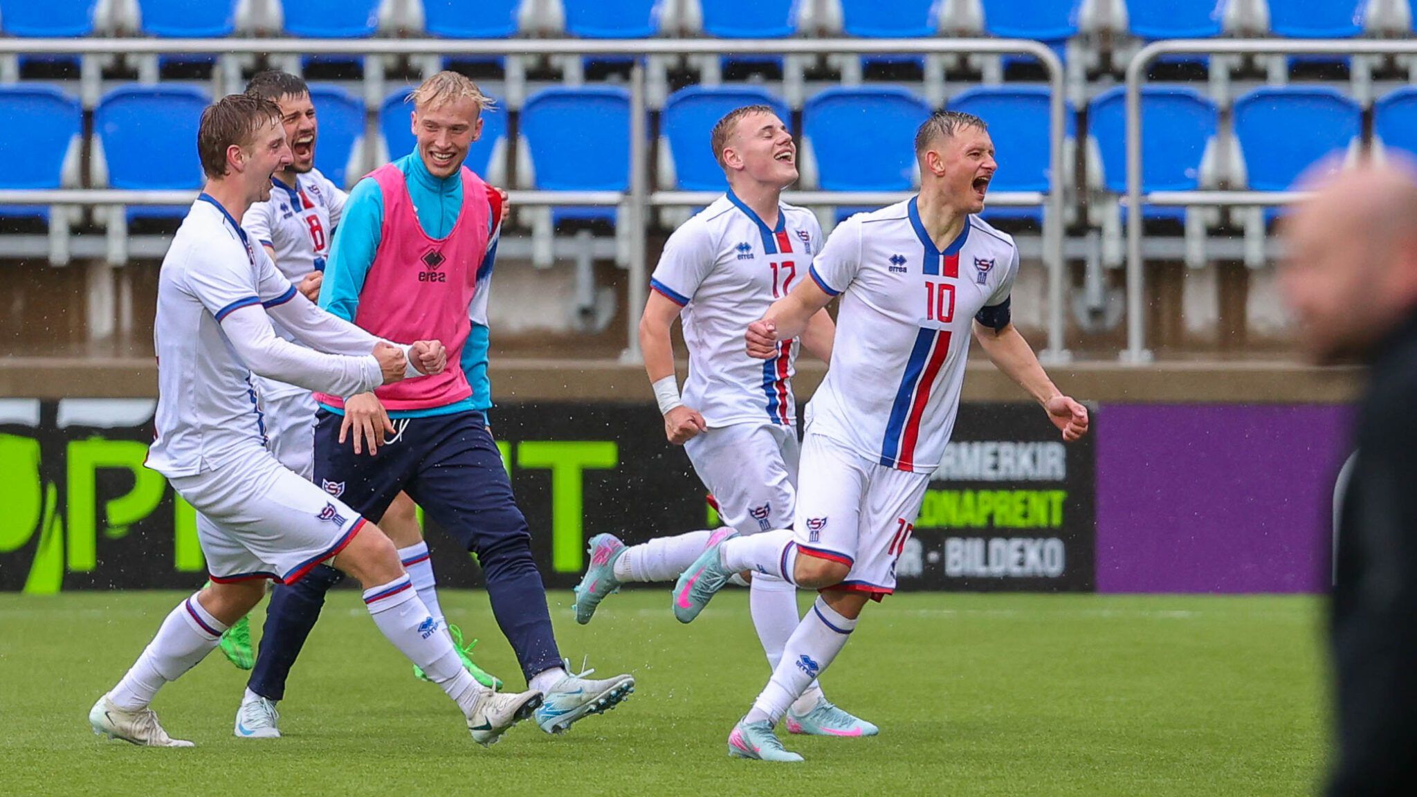 法罗群岛取胜阿尔巴尼亚：欧洲国家间比赛的精湛表现